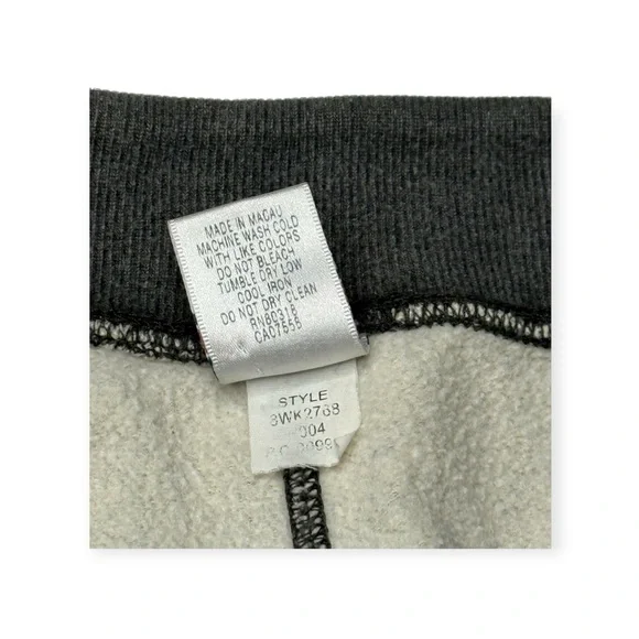 Rare: Y2K Lucky Brand ❀ Embroidered Asian Koi Butterfly Sweatpants ❀ Black ❀ L - Picture 8 of 16